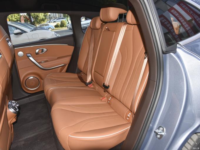 2024 オラキャット EVカー グランドキャット ライトキャット ダークナイト バージョン 555km 204HP 10