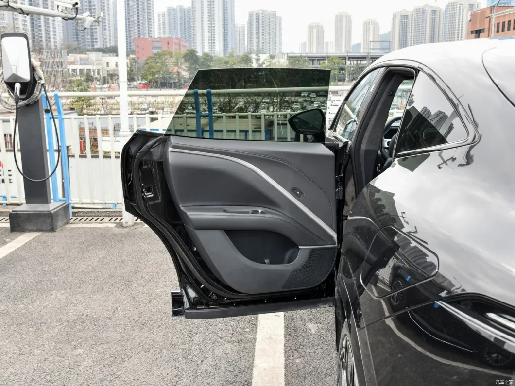 アビタ11 電動車 555km 680km 長距離耐久性 双エンジンの5人座 5