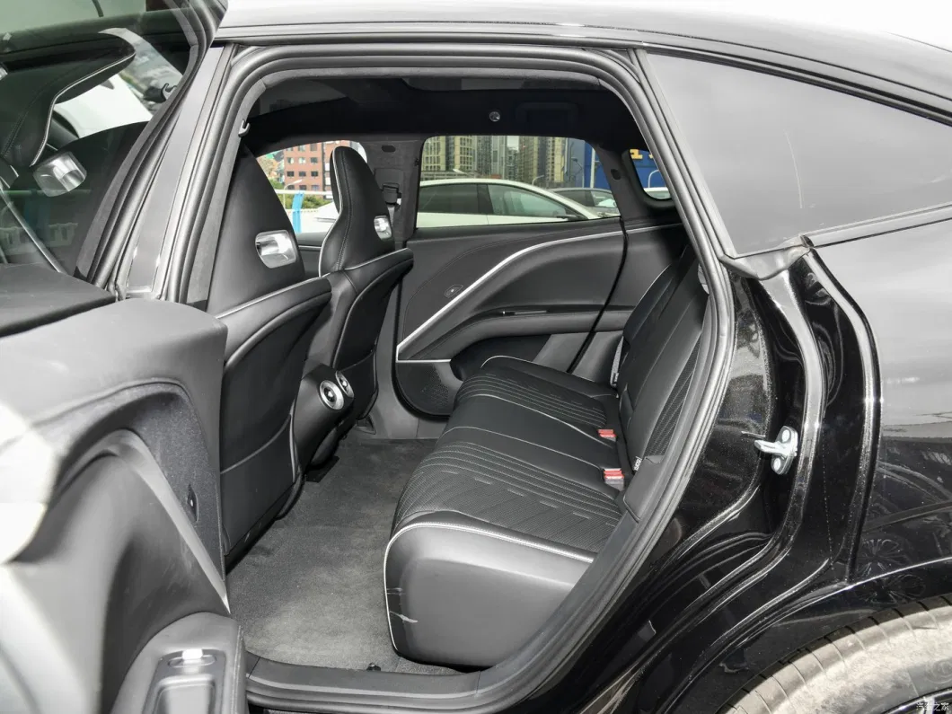 アビタ11 電動車 555km 680km 長距離耐久性 双エンジンの5人座 6